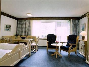 Hotel Quellenhof 洛伊塔施 外观 照片