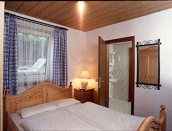 Hotel Quellenhof 洛伊塔施 外观 照片